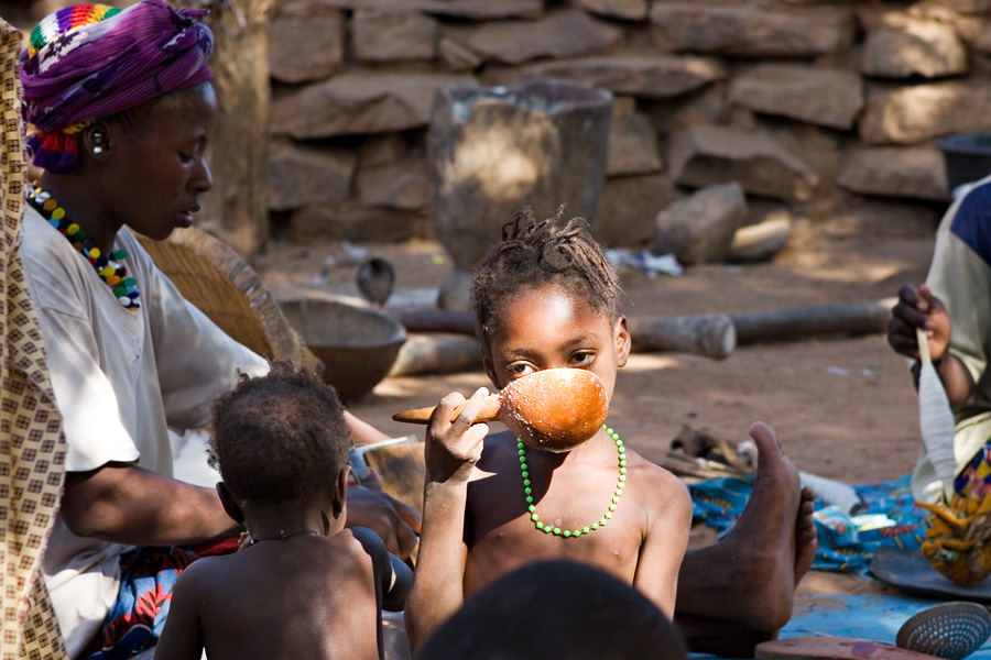 62   Village life Teli